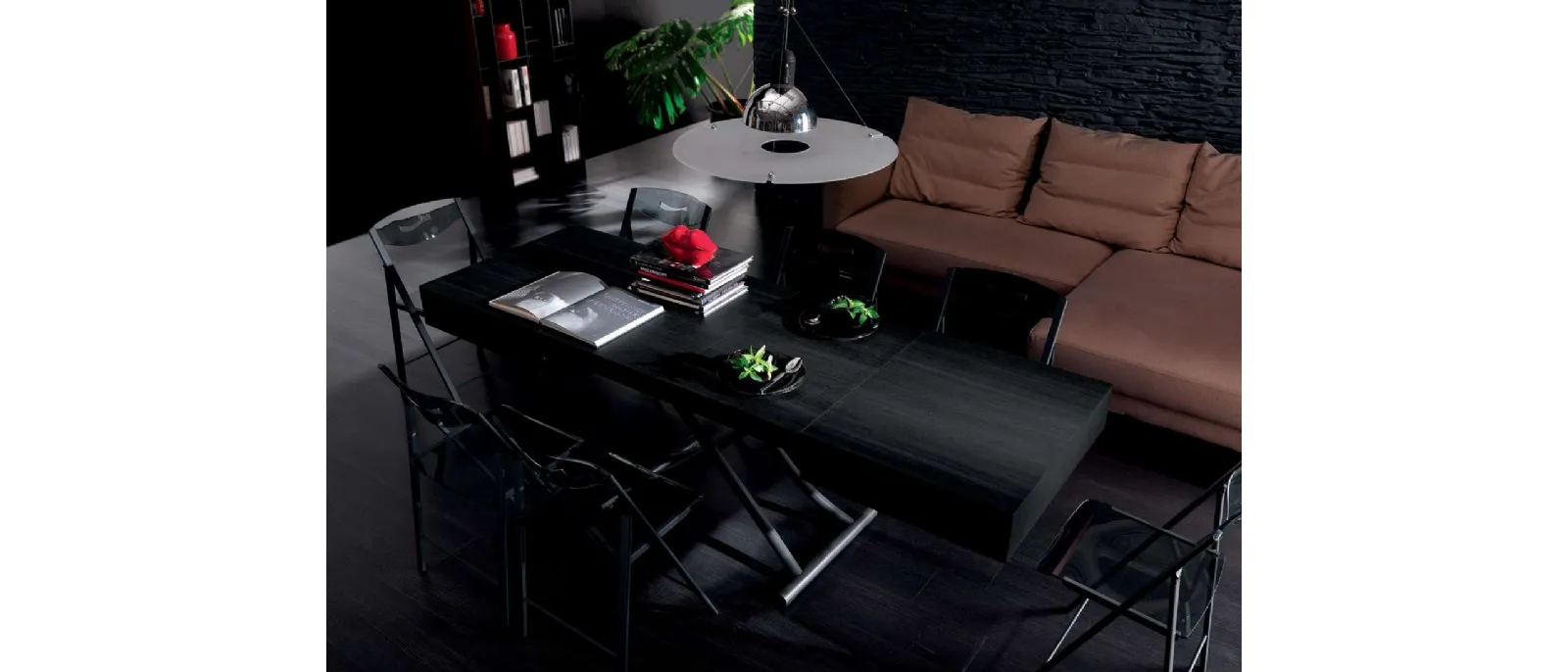 Tavolino trasformabile in tavolo Box in legno di Rovere Wild Carbone di Ozzio