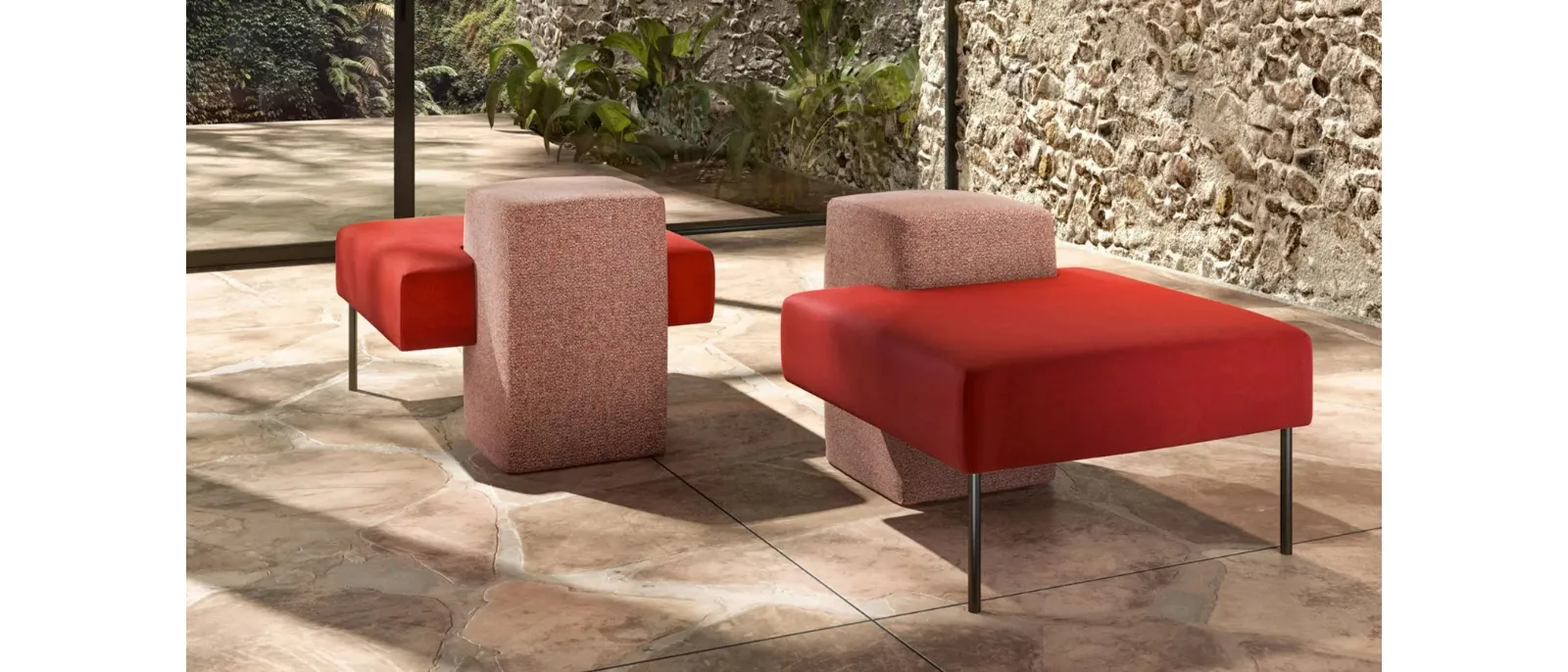 Pouf di design in tessuto Mark di Doimo Salotti