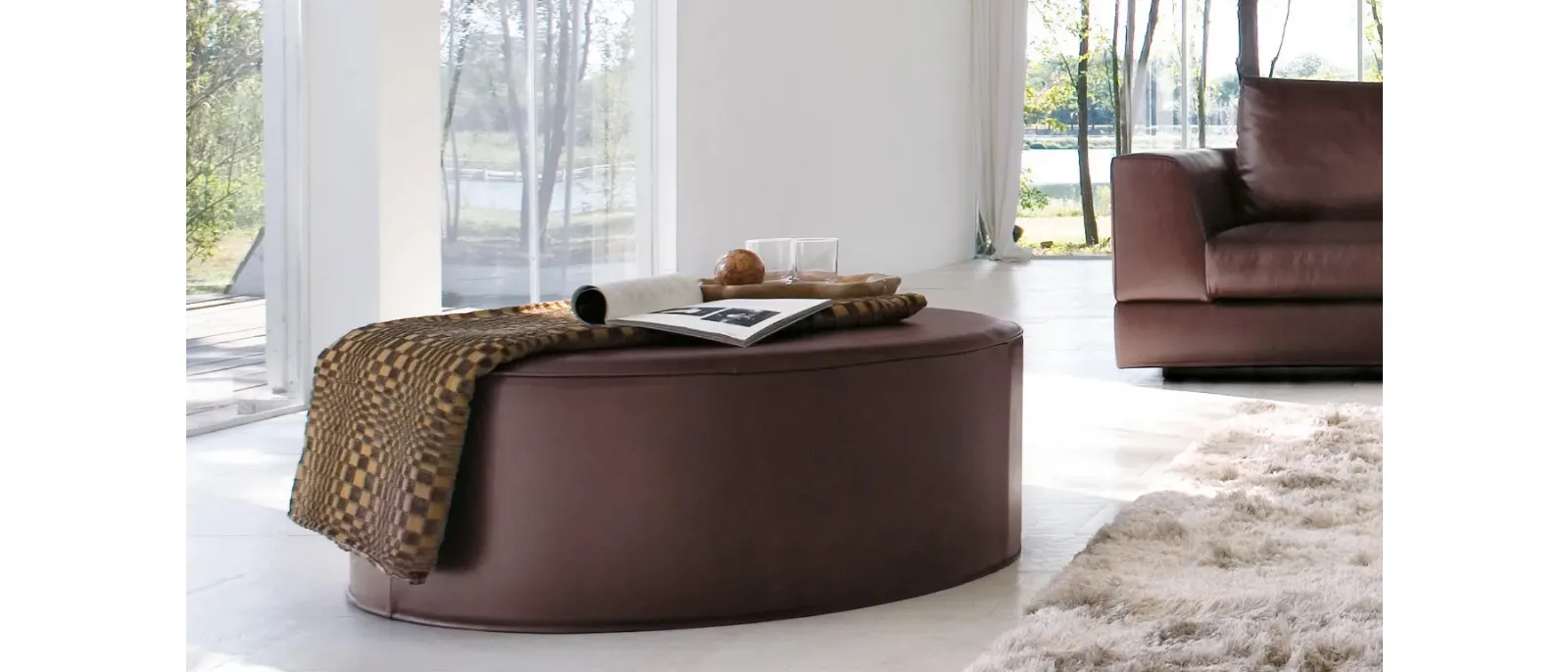 Pouf dalla forma circolare Mitos di Doimo Salotti