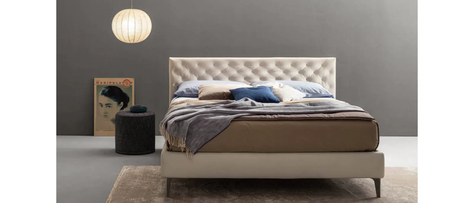 Letto in tessuto imbottito e trapuntato Bubbles di Bside