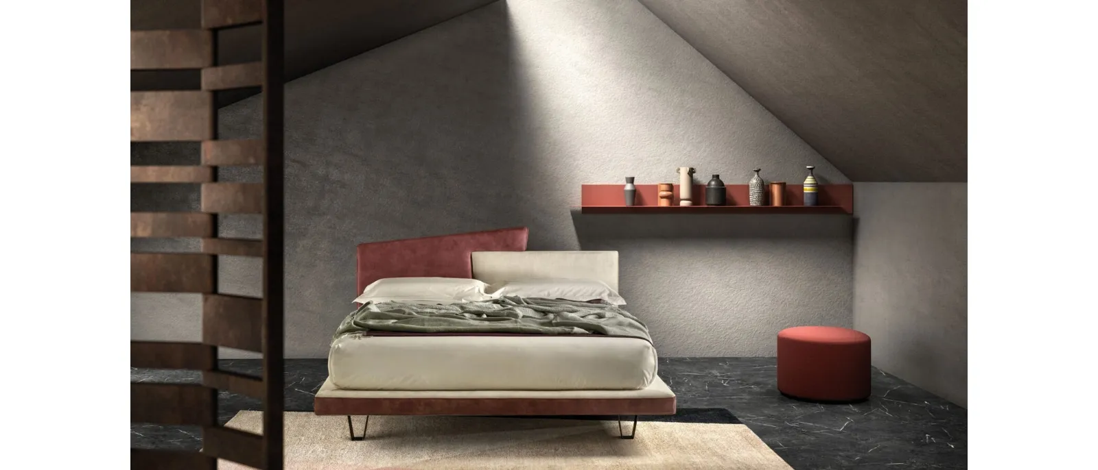 Letto in pelle imbottito con testiera Link di Bside