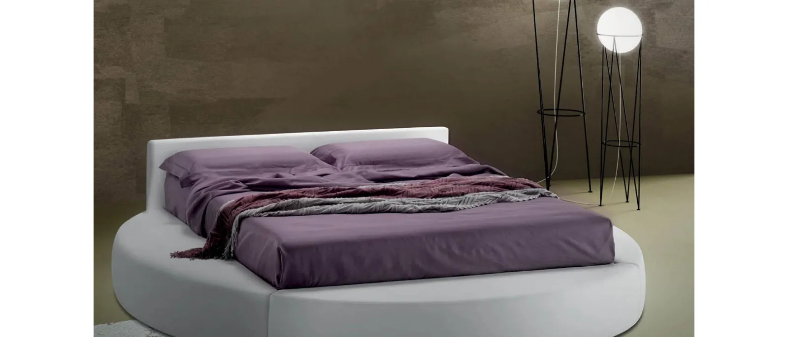 Letto rotondo in tessuto imbottito Natural di Bside