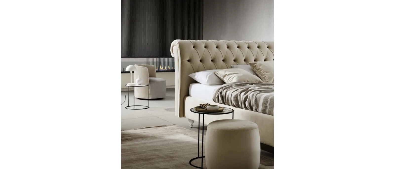 Letto classico in pelle imbottito con testiera trapuntata Raffaello di Le Comfort