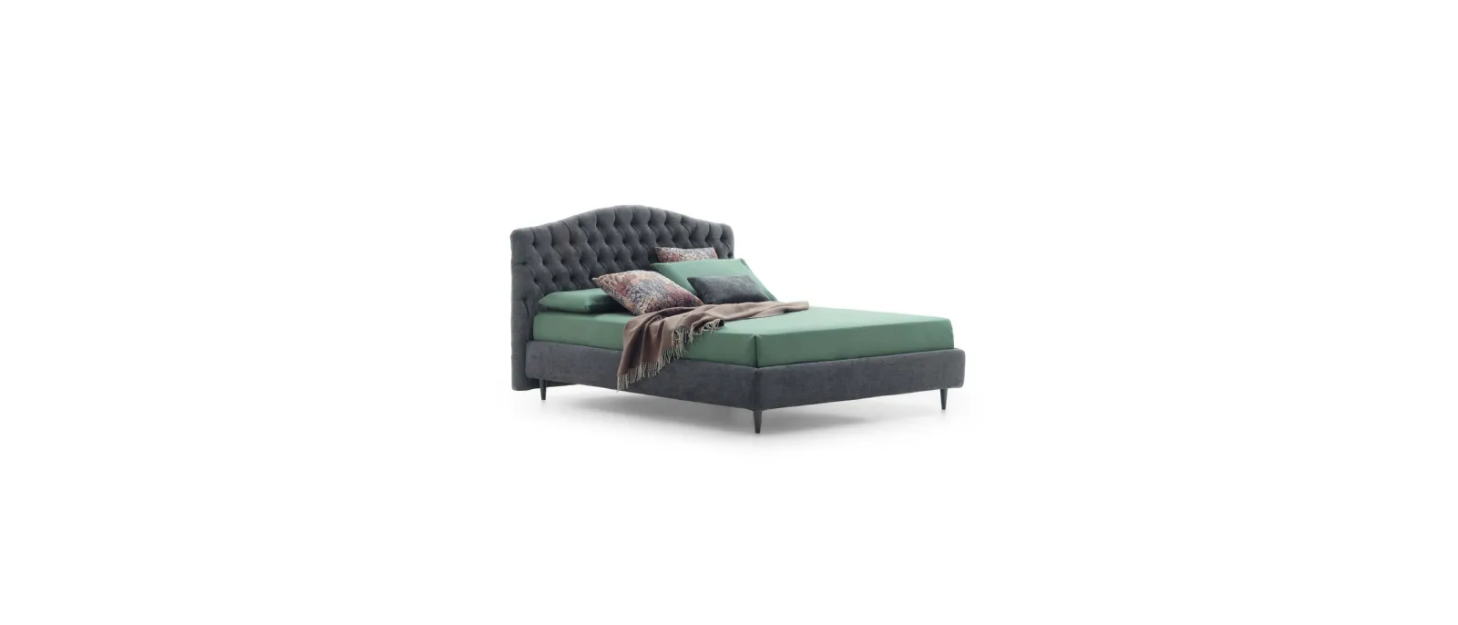 Letto classico Renoir in pelle trapuntata di Le Comfort