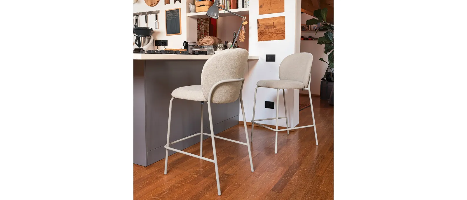 Sgabello Cozy Mid di Connubia