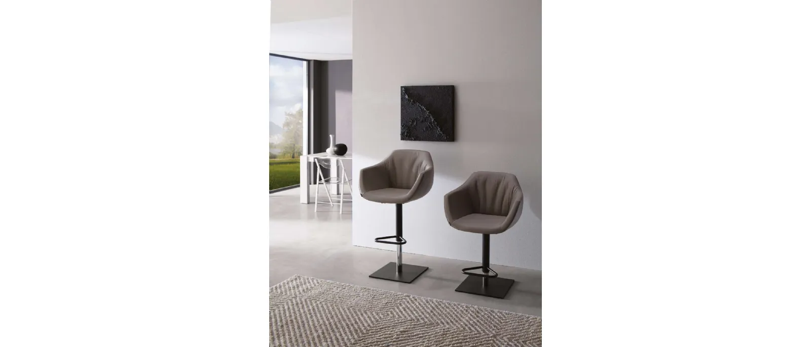 Sgabello in pelle Nemo di Ozzio