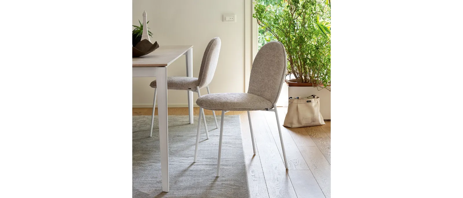 Sedia Riley Mid di Connubia