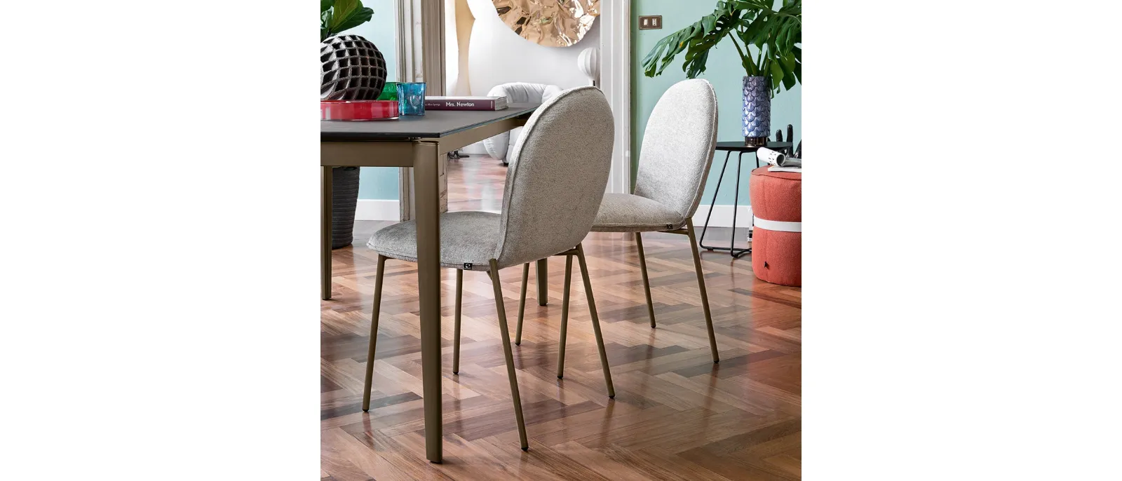 Sedia Riley Mid di Connubia