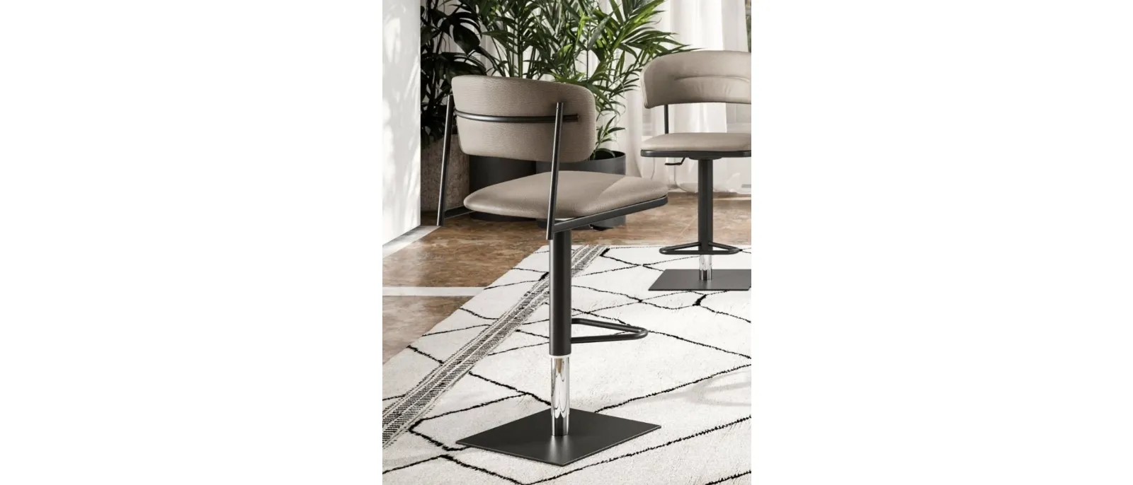 Sgabello Logan di Ozzio