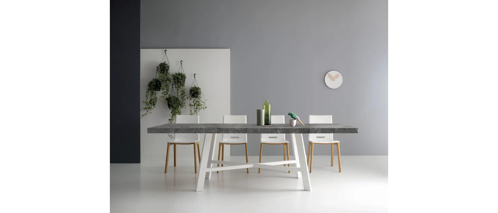 Tavolo Thor Allungabile con piano in laminato effetto marmo di Pointhouse