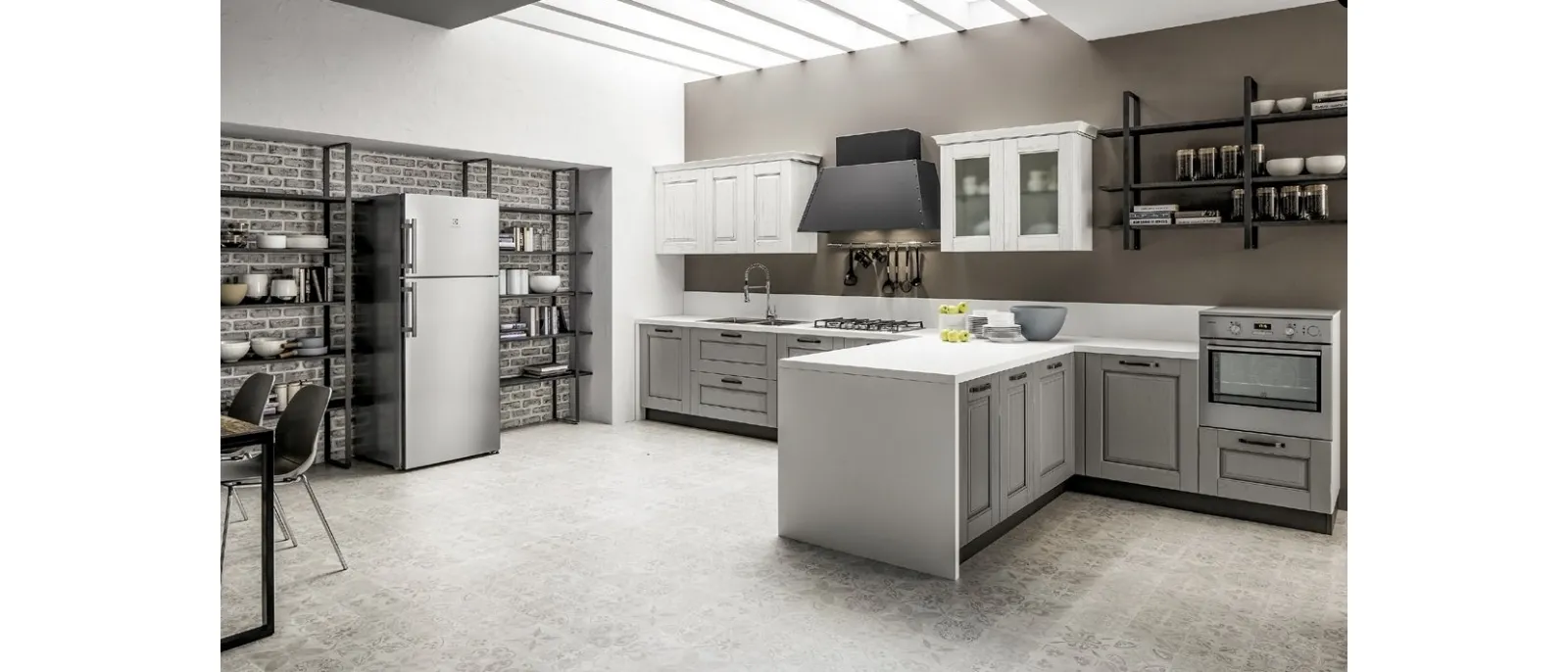 Cucina Classica con penisola Nora 01 in legno laccato Decapé Orione e Gesso di Arrex